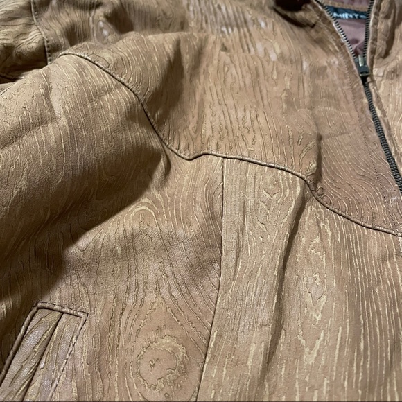 Vintage Comint 100% genuine Brown Leather Jacket with 100% Nylon inner lining - Picture 5 of 6